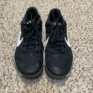 Woman Nike softball turf shoes size 8